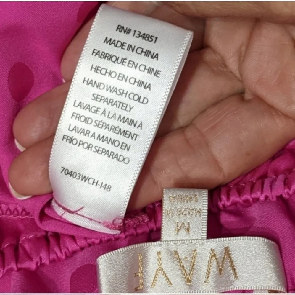 Wayf PINK "Dawn" Color pattern: magenta dots, Long Sleeve, perfect for Spring - Picture 10 of 11